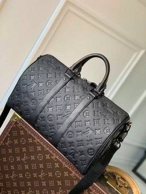 LV M22765 Louis Vuitton Keepall Bandoulière 35 Monogram Taurillon Black