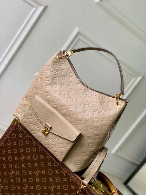 Louis Vuitton LV M27937 Hobo Métis Bag Tourterelle