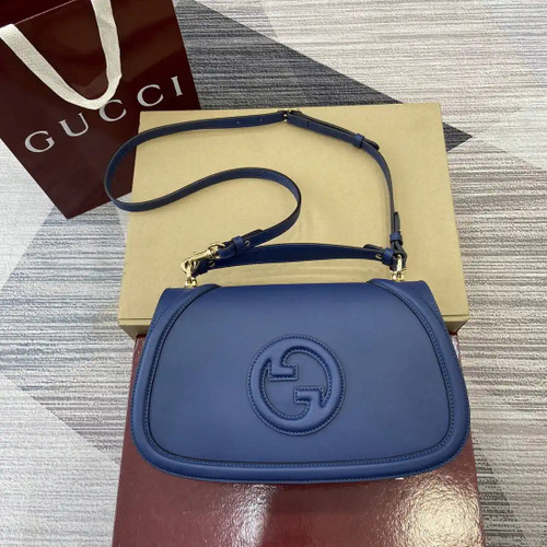 Gucci 815719 Gucci Blondie Medium top handle bag Leather Blue