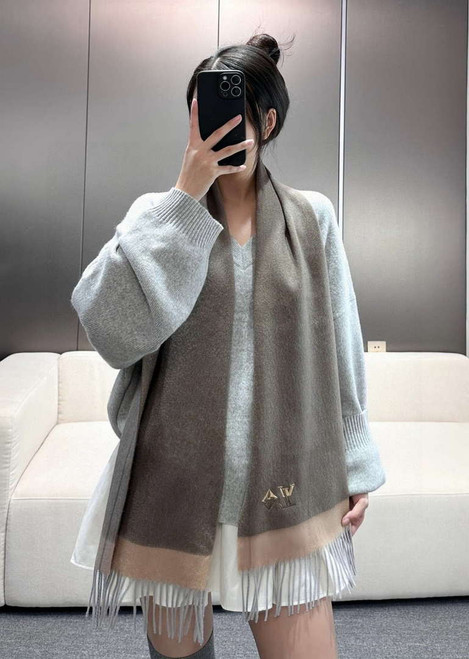 Louis Vuitton Classic Cashmere Scarf Scarf L60356