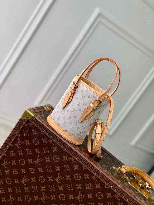 LV M12317 Louis Vuitton Nano Bucket Bag Mastic