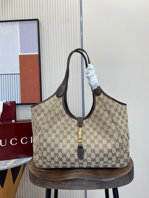 Gucci 866645 Mercato medium tote bag  sand and brown GG canvas
