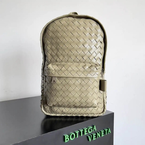 Bottega Veneta BV 828524 Small  Intrecciato Backpack BV99011