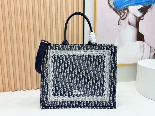 Dior  M1349PEHT_M928 Large Dior Book Tote with Strap  M9721