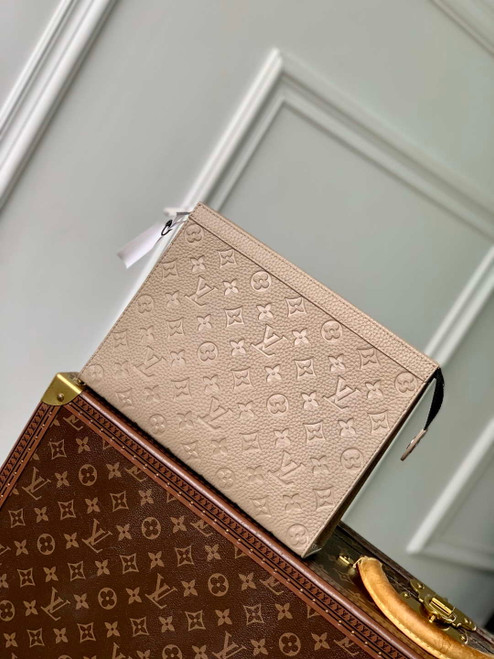 LV M13666 Louis Vuitton Pochette Voyage MM Bag Brown