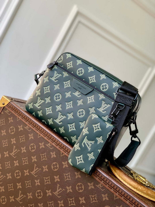LV M27154 Louis Vuitton Trio Messenger Bag Forest Green