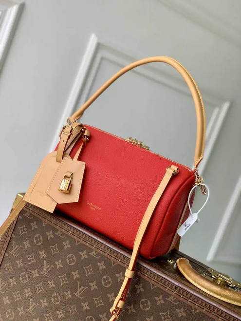 LV M26905 Louis Vuitton Express PM Handbag Red