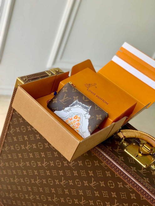 LV M13559 Louis Vuitton Key Pouch S