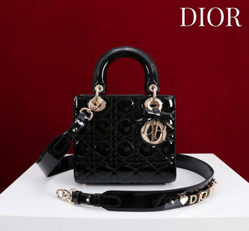 Dior M0531OUQA_M030 Small Lady Dior Bag with patent leather Black