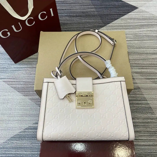 Gucci 838992 Padlock medium top handle bag Lithg Pink GG leather