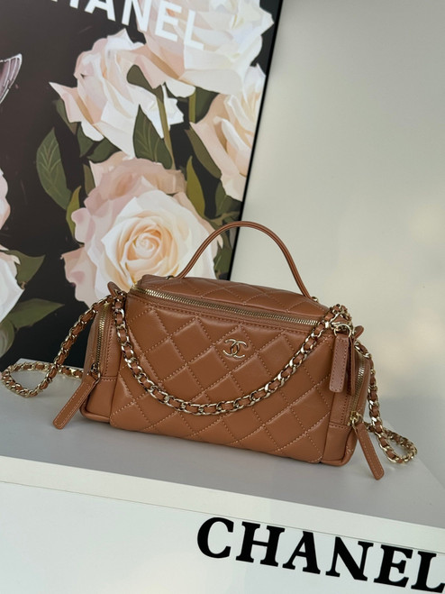 Chanel AS5222 Vanity Case Shiny Crumpled Lambskin & Gold-Tone Metal Brown