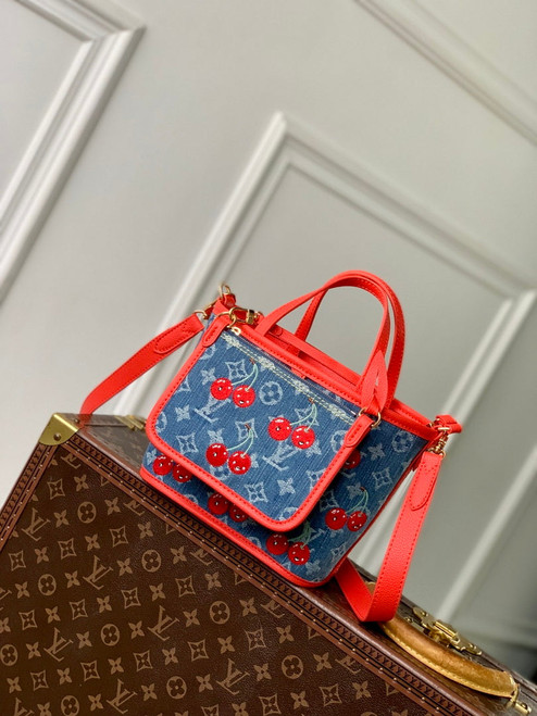 LV M14997 Louis Vuitton LV x TM Neverfull Inside Out BB Bag