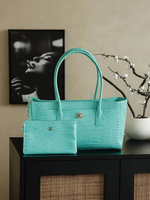 Chanel AS9106 26 SS Runway Collection Shopping Bag Crocodile-embossed Calfskin Blue