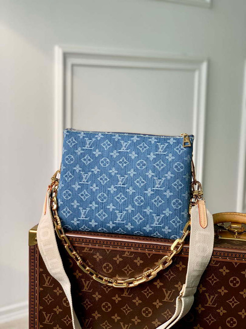LV M24564 Louis Vuitton Coussin PM Handbag lambskin Navy Blue