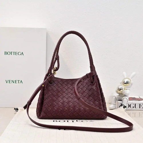 Bottega Veneta BV 835921 Medium Parachute BV92124