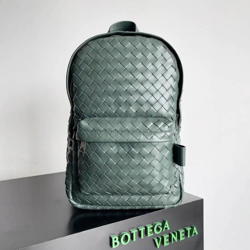 Bottega Veneta BV 828524 Small  Intrecciato Backpack BV99015