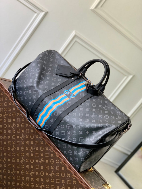 LV P01951 Louis Vuitton Mon Monogram Keepall 55 Bag