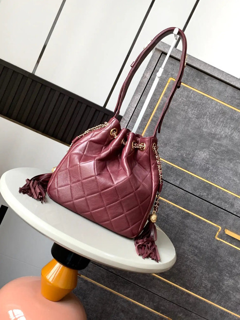 Chanel A66920 Bucket bag Red Lambskin