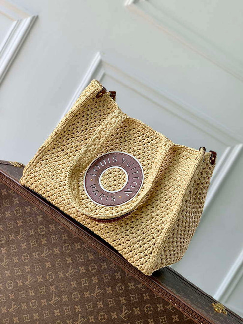 LV M24723 Louis Vuitton OnTheGo MM Bag Natural Tan