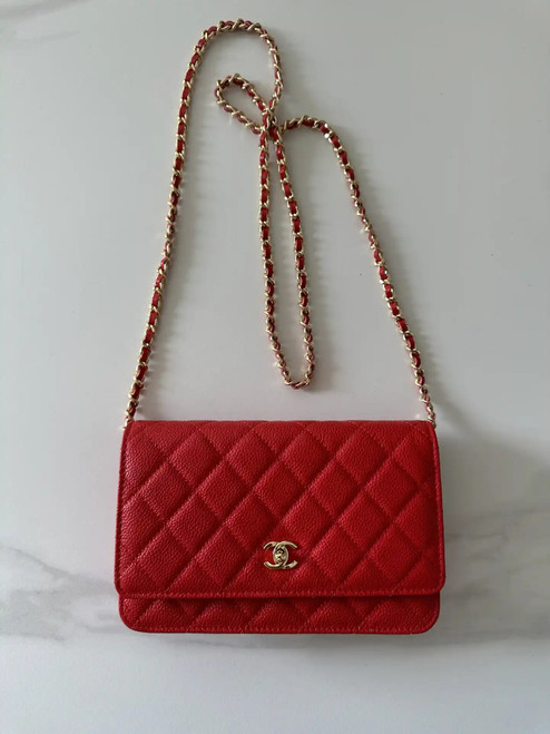 Chanel AP4241 Classic Wallet On Chain Grained Shiny Calfskin Red