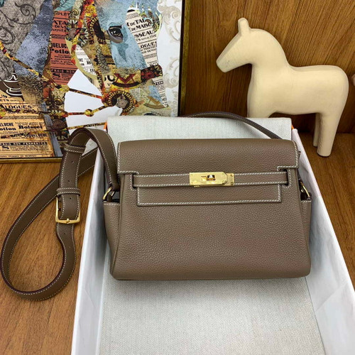 Hermes H084109CK25 Kelly Messager Shoulder Togo 25 bags Elephant Gray Gold