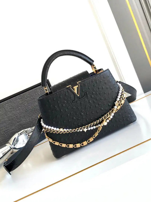 LV M87313 Louis Vuitton Ostrich Capucines BB Black