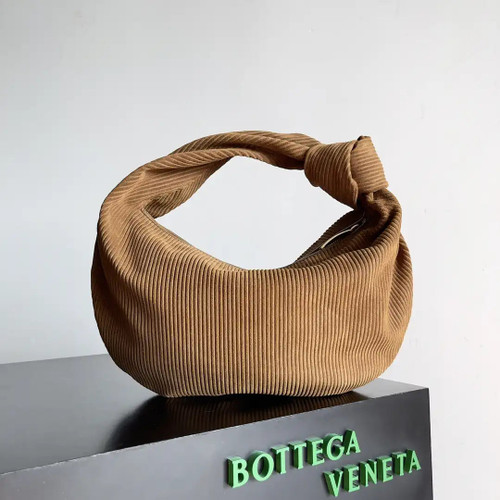 Bottega Veneta BV 690225 Small Jodie BV9110