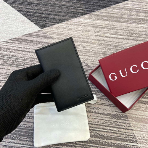 Gucci 818953 GG Emblem bi-fold embossed card case Black