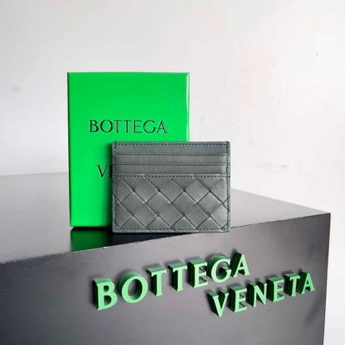 Bottega Veneta BV 743209 Intrecciato Credit Card Case bv70028