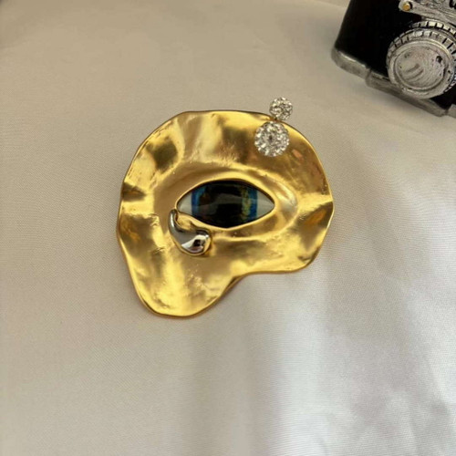 Schiaparelli Mask Eye Brooch S9524