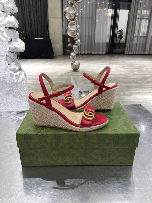 Gucci Women's Leather platform espadrille GG Sandals G18748