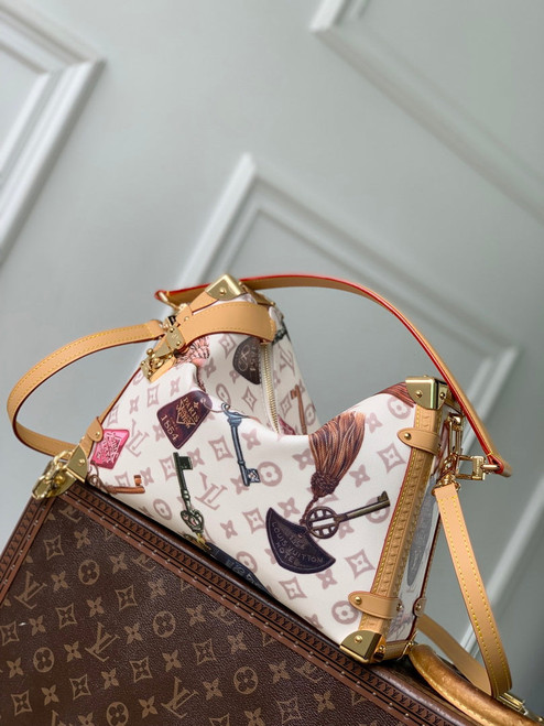 Louis Vuitton LV M29355 Side Trunk GM Getaway Bag Getaway