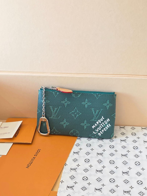 LV M27141 Louis Vuitton New Key Pouch S Green