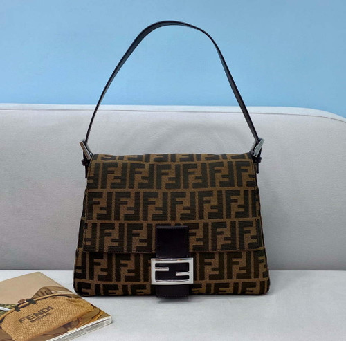 Fendi Bag 0121 Shoulder bag brown