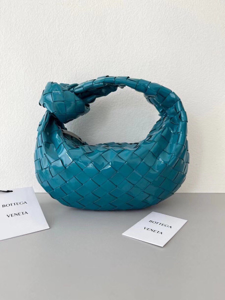 Bottega Veneta BV 651876 mini Jodie Patent leather Blue