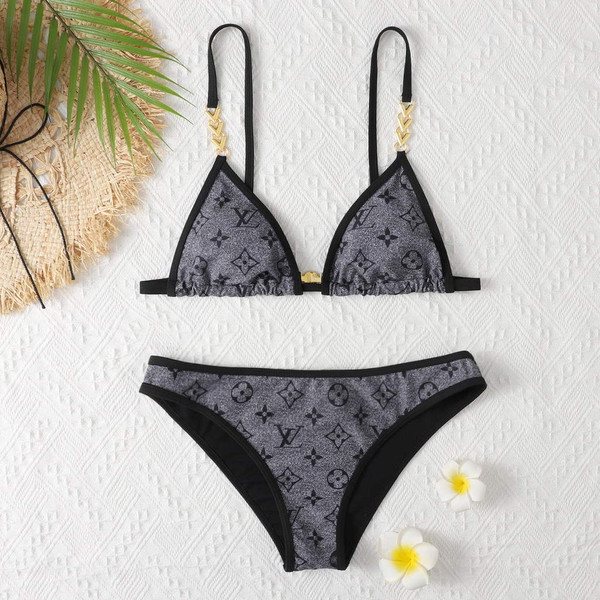 LV Women's swimsuit with Louis Vuitton Bikini 501934