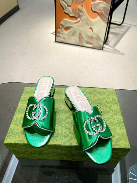 Gucci 695202 Women's Double G Slide Sandal G56241