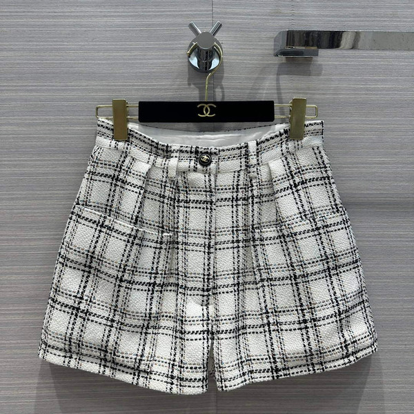 Chanel Women's Fashion Clothing Short Pants C58827