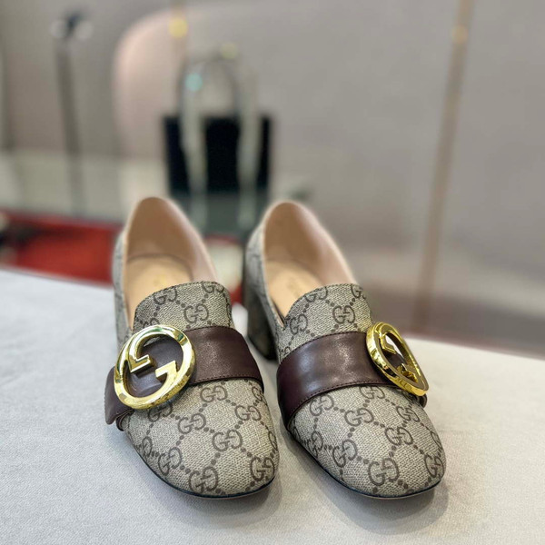 Gucci Women Shoes Style ‎700271 DKSD0 1000 Women's lug sole Interlocking G loafer 191396