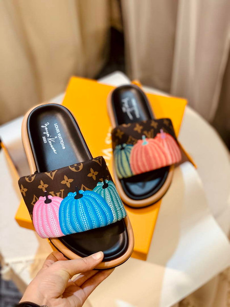 Louis Vuitton 1ABD91 LV x YK Pool Pillow Flat Comfort Mule L68350
