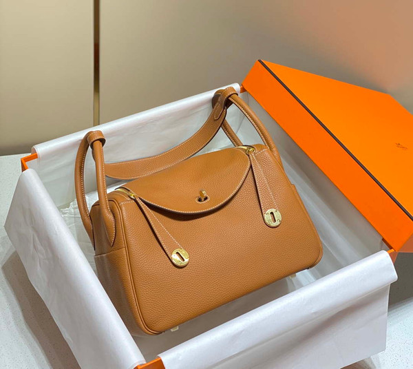 Hermes H073428 Lindy Bag 26 30 H231954