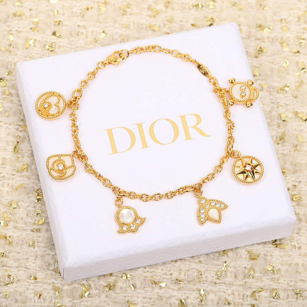Dior  JRDV94117 Rose Des Vents Bracelet D99219