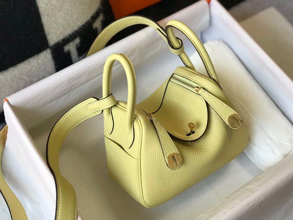 Hermes H079086 Lindy Mini Bag 19cm H231929