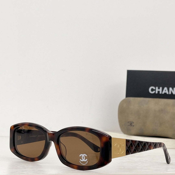 Chanel 5493 Rectangle Sunglasses C83107
