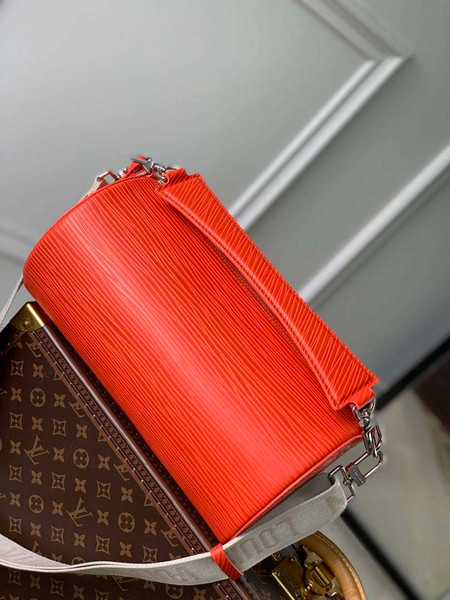 LV M23092 Louis Vuitton Soft Polochon Cross-body Bag Red