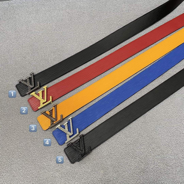 LV Women's Men's Belts Collection Louis Vuitton Initials 40MM Belt 19074