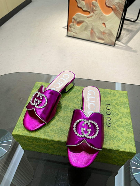 Gucci 695202 Women's Double G Slide Sandal G56239