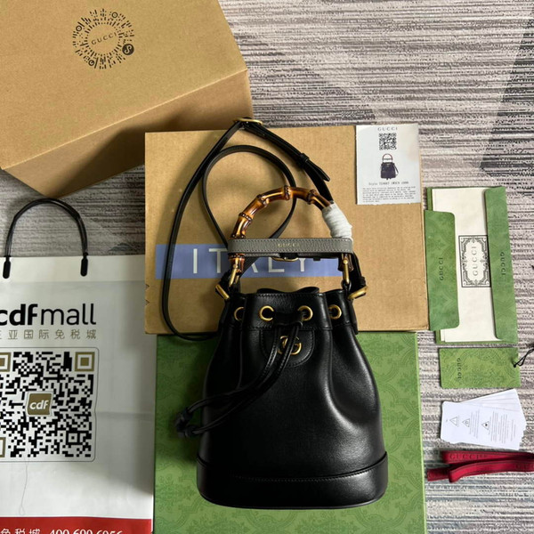 Gucci 724667 Diana Mini Bucket Bag Black