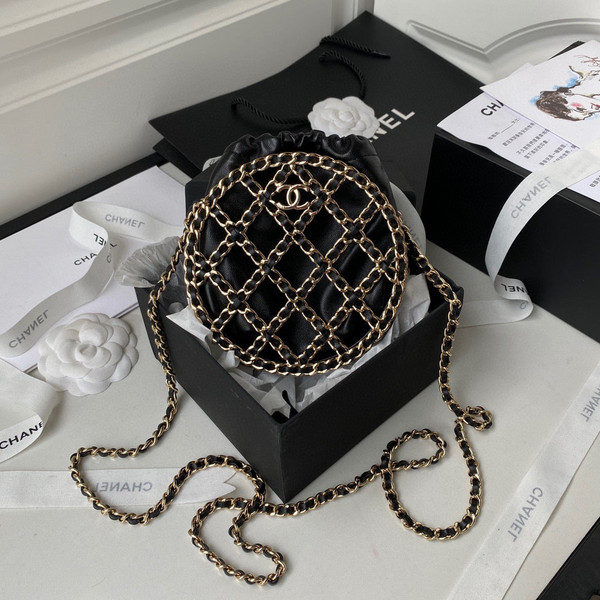 Chanel 2022 Cruise AP2685 Clutch Bag Black