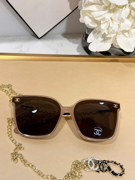 Chanel 5493 Rectangle Sunglasses C83109